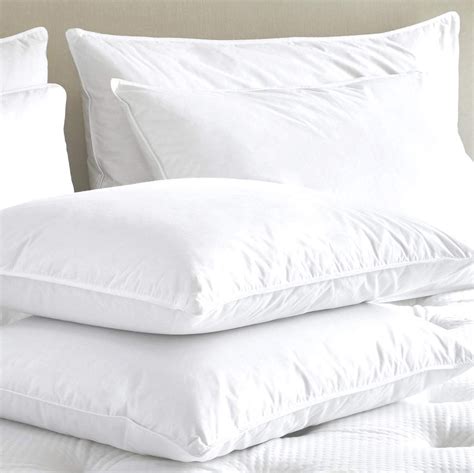 where to buy hotel pillows.
